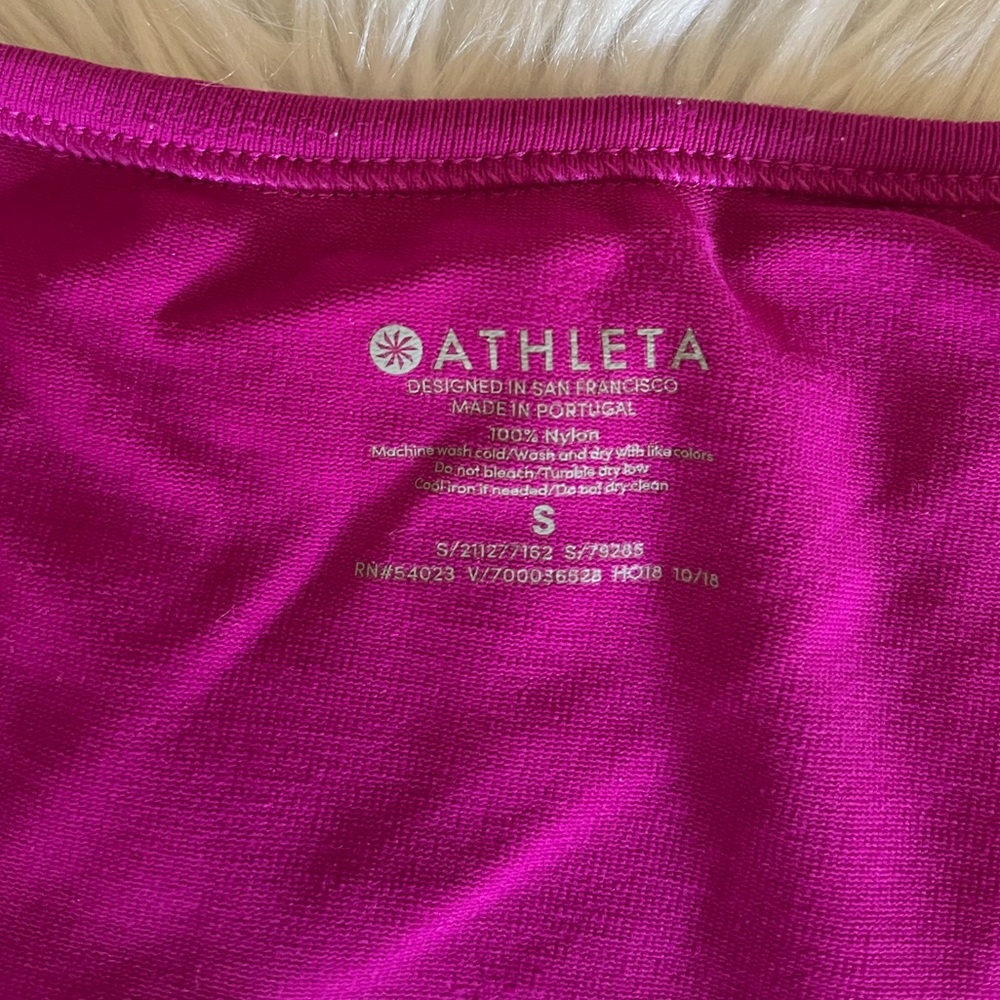 {Athleta} Foothill Tank in Dark Magenta - Womens Small - Picture 9 of 9